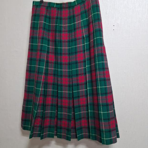 일본빈티지수입 Vogue 순모 체크 주름스커트 롱 28 
원산지 일본 소