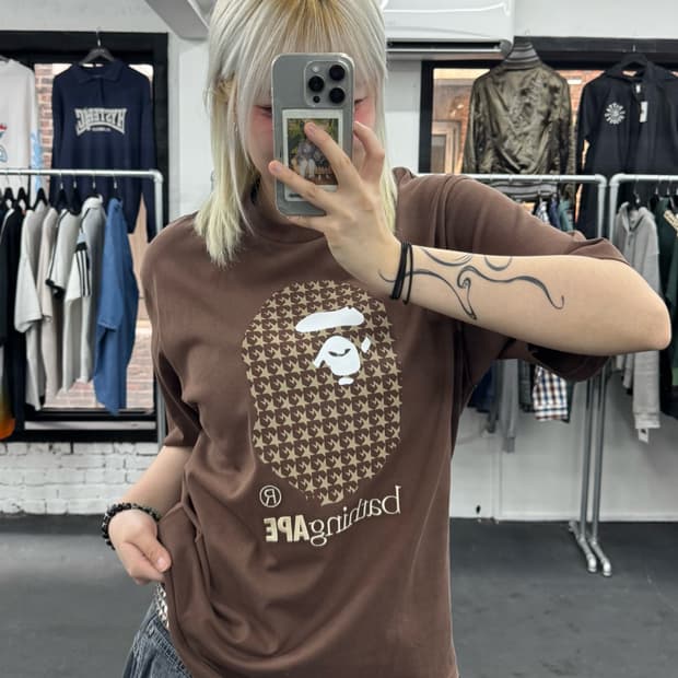 베이프 스타패턴 빅사루 티셔츠