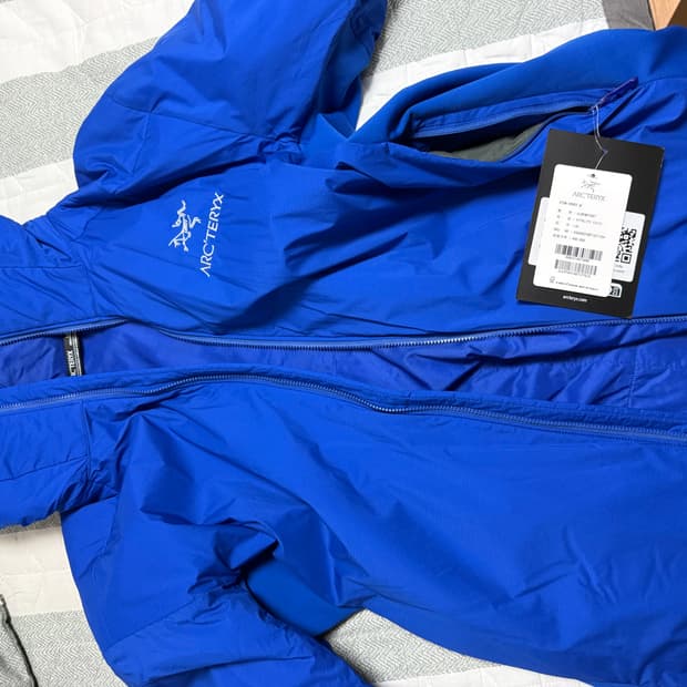 아크테릭스 아톰후디 바이탈리티