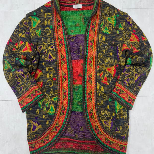 •Japanese Vintage 90’s에스닉 패턴 니트 가디건