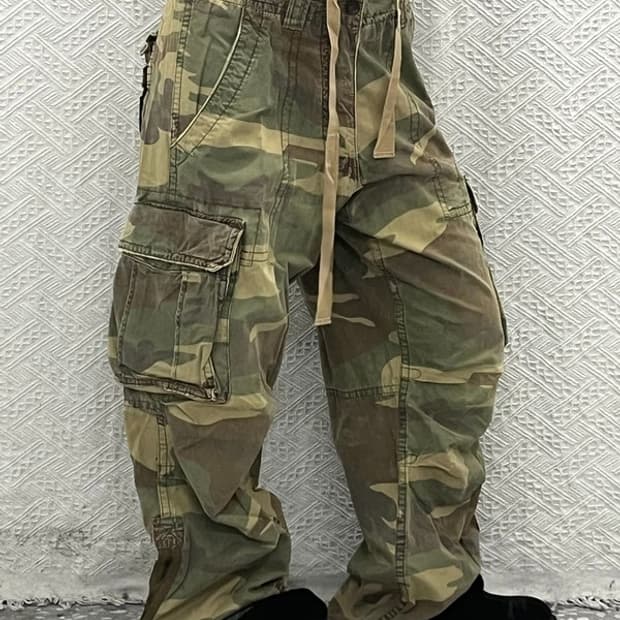 홀리스터 Y2K 카모플라주 와이드 카고팬츠 M C06594
