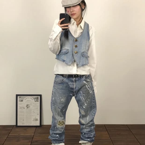 Y2K Light Wash Denim Vest