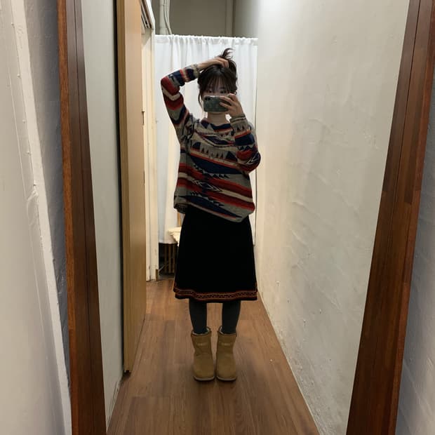 폴로 랄프 로렌 라운드넥 니트 자카드 패턴 디테일 루즈핏 레드 블루