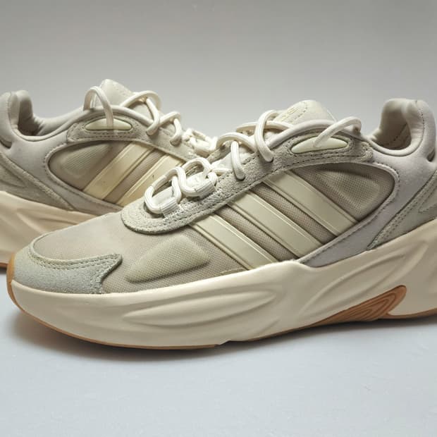 아디다스 아이보리 운동화 250mm