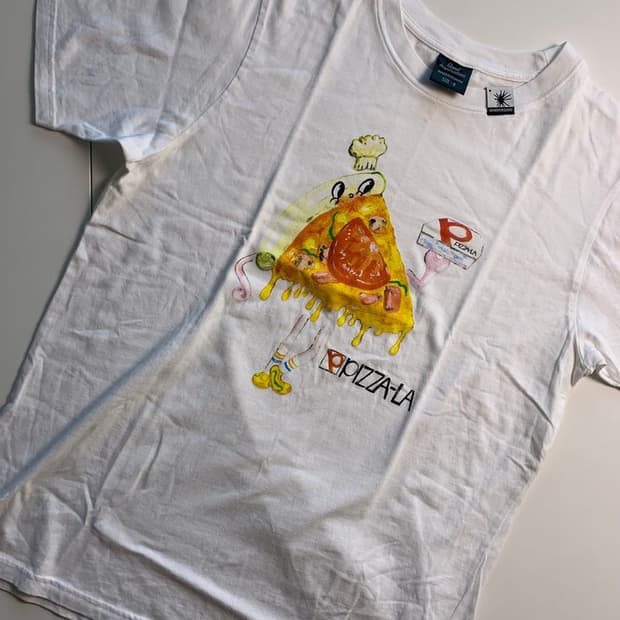 PIZZA-LA TEE 피자라 티