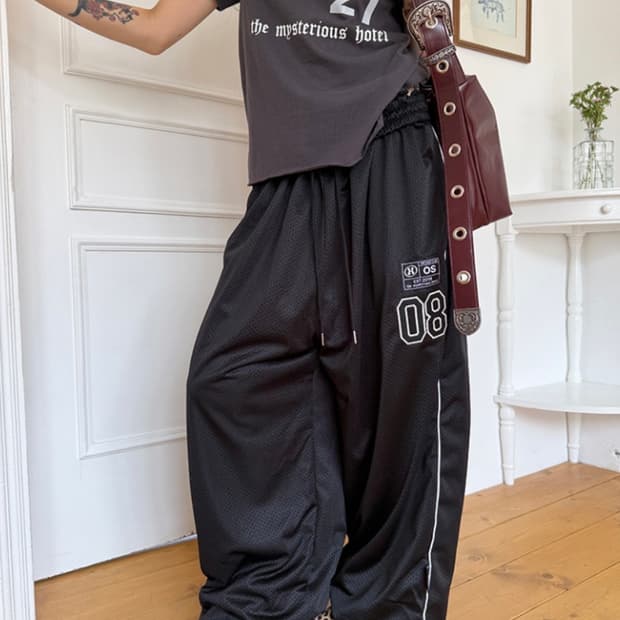 더미스테리어스호텔 패치 메쉬 팬츠