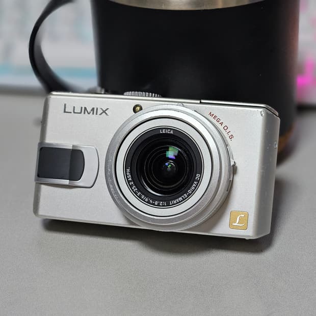 파나소닉 루믹스 LX1 라이카 동일 모델 디카