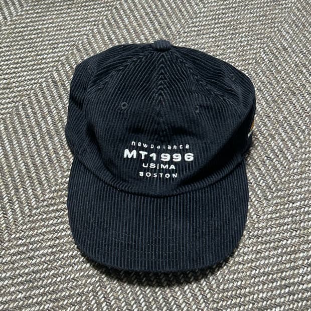 뉴발란스 MT1996 코듀로이 볼캡
