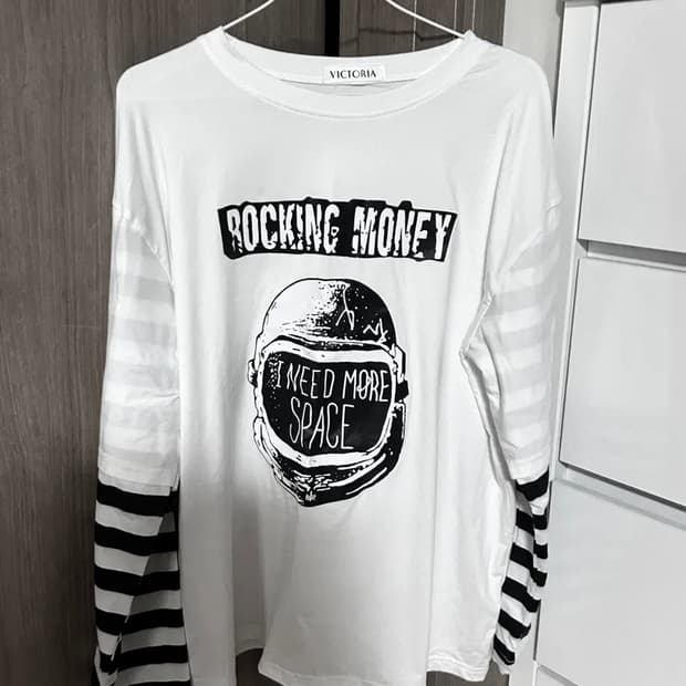 이모 펑크 긴팔 티셔츠 롱슬리브