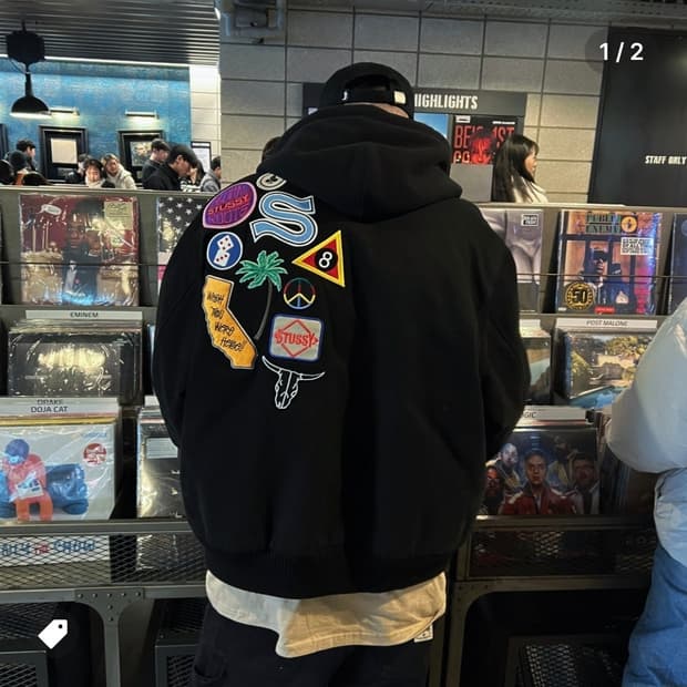 스투시 수베니어 봄버 블랙m