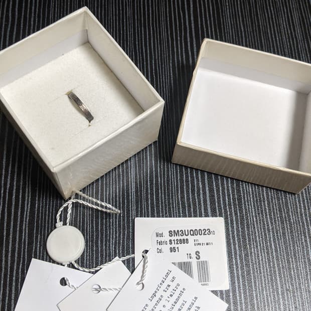 메종 마르지엘라 카브 로고 슬림 실버링