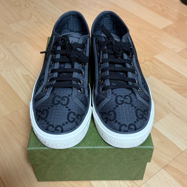 구찌 테니스 스니커즈 280 사이즈