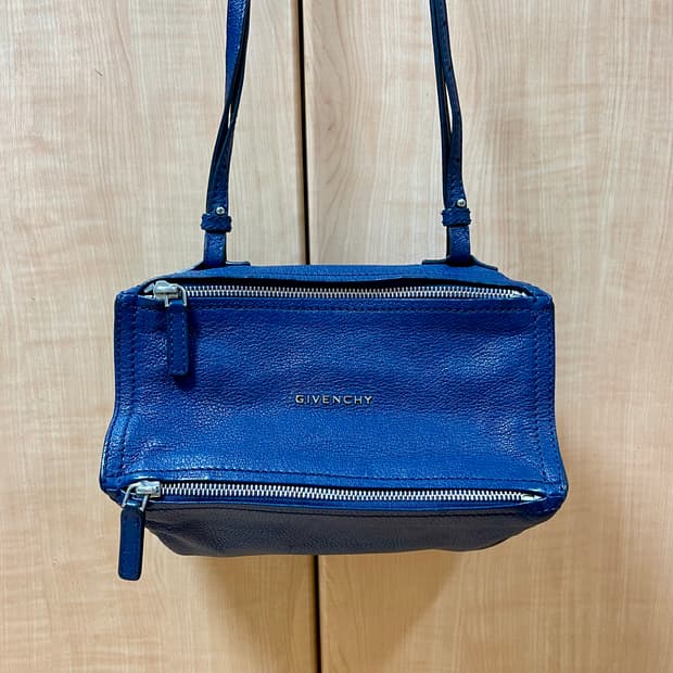 지방시 Givenchy 판도라 백 미니 /딥 네이비