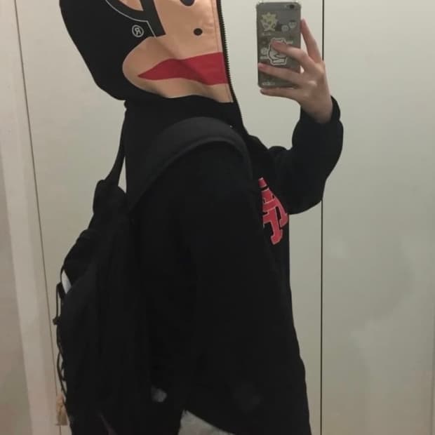 폴프랭크 검정 후드집업 쉬인에서구매하세요