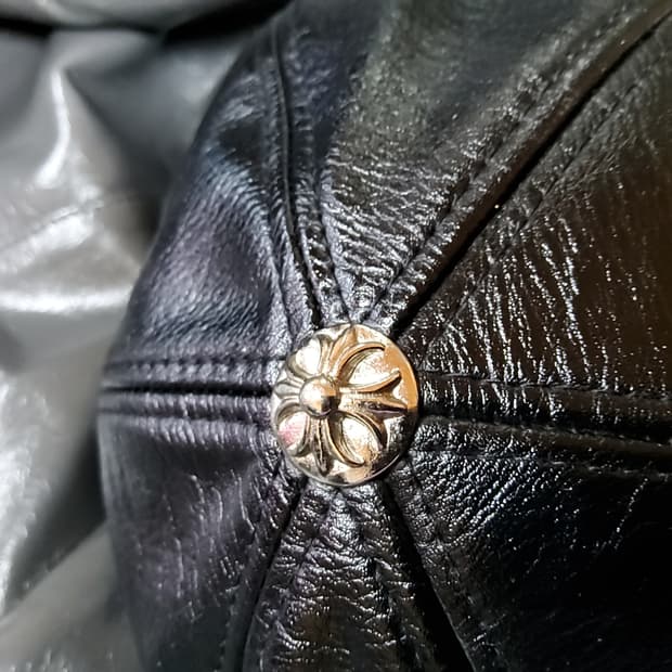 크롬하츠 가죽모자 