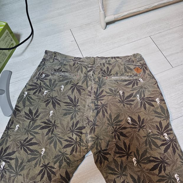 반바지 34사이즈 패턴 이뻐요 마리화나 패턴, 해마 자수