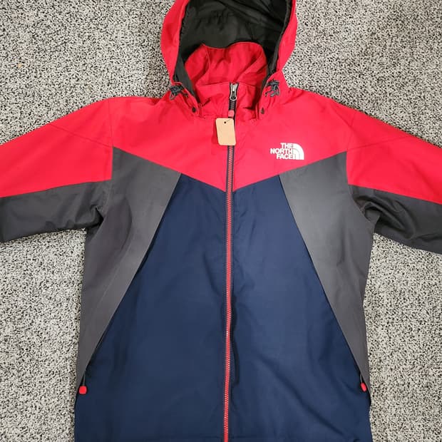 //The North Face 바람막이 후드 자켓