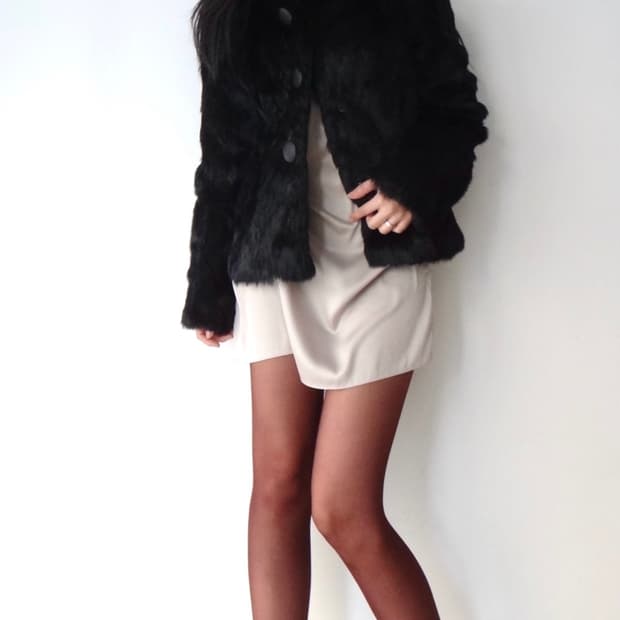 Big button rabbit fur jacket / black