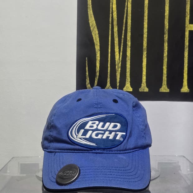 (B) 10's Budlight Bottle Opnner cap