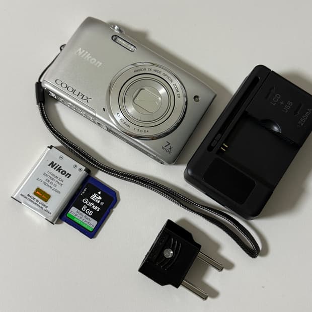 니콘 쿨픽스 s3400 빈티지 디카 디지털카메라 실버