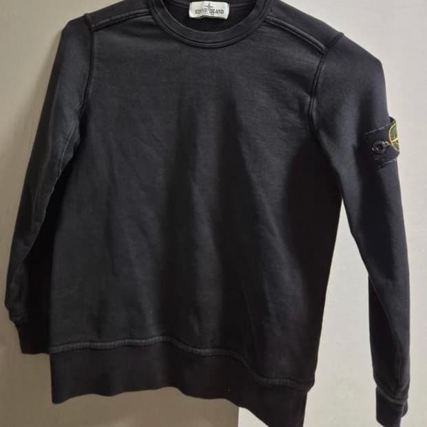 스톤아일랜드 맨투맨