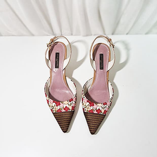 루이비통 슬링백 235