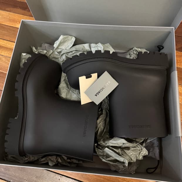 발렌시아가 스테로이드 부티 러버부츠 43