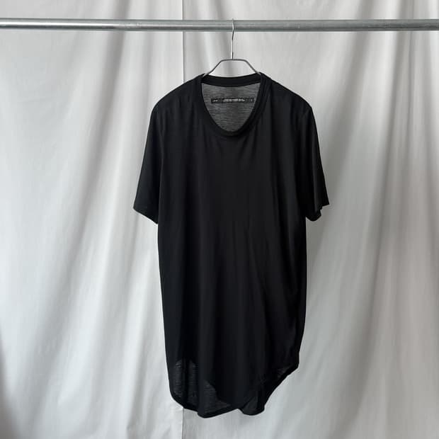 Julius 25AW 라운드 헴 티셔츠