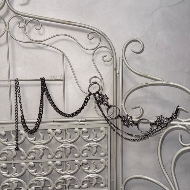 Silver cross cubic ring chain belt