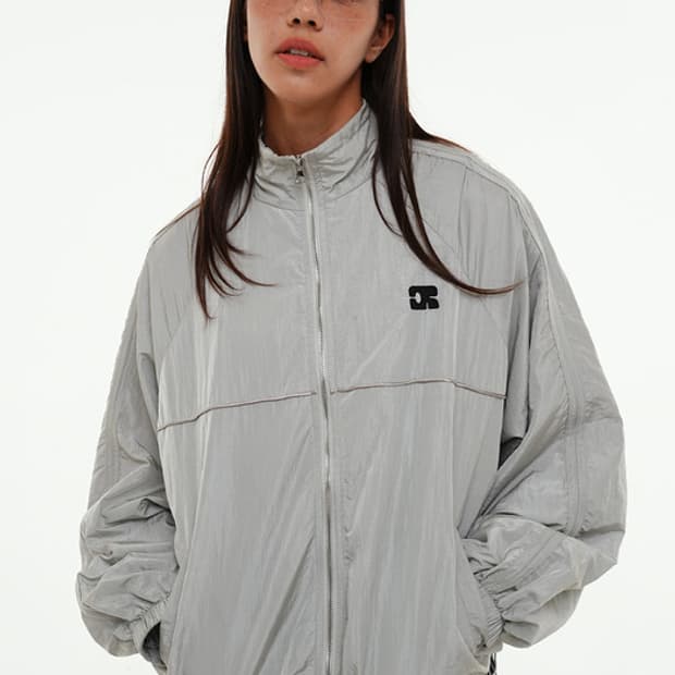 센토르 그레이 바람막이