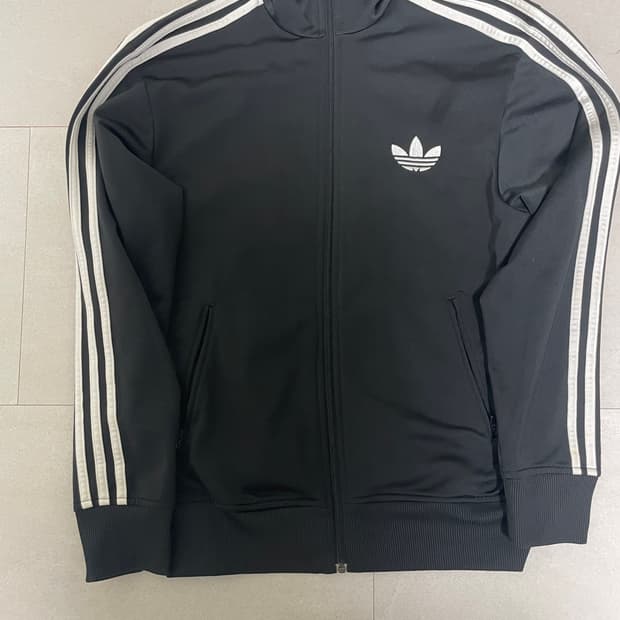 구형 파이어버드 져지 트랙탑 100 L