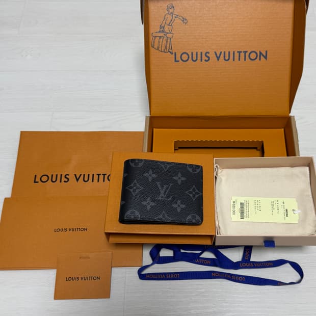 루이비통 슬렌더 월릿 이클립스