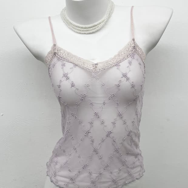 레스트로즈 자수 페어리 탑