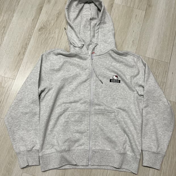 게스 x 헬로키티 콜라보 후드집업 그레이 s사이즈