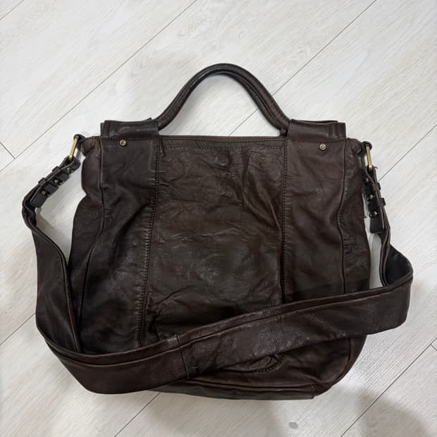 Theory vintage 가죽백