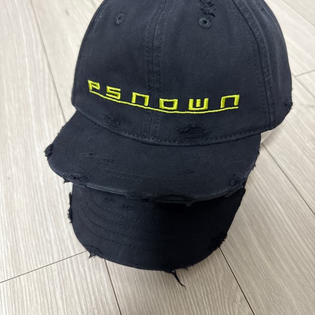 PSN /OWN 더블 바이저 캡 블랙