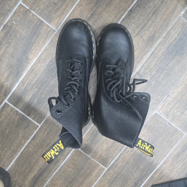 닥터마틴 레더 부츠 