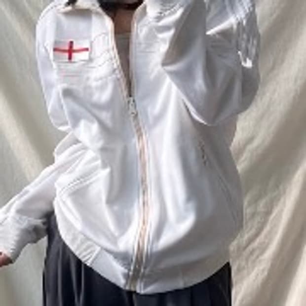 작년에 샀던 아디다스 잉글랜드 국대 져지입니다