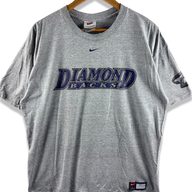 나이키 올드스쿨 센터스우시 아리조나 티셔츠2498