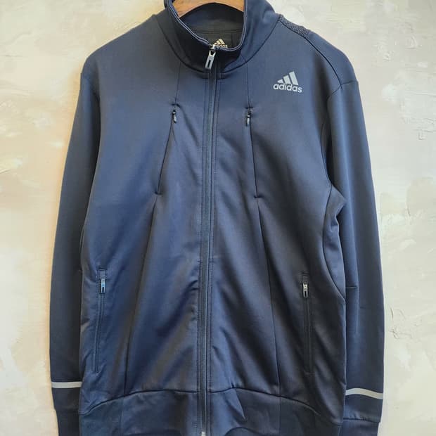 아디다스 블랙 트랙탑 져지