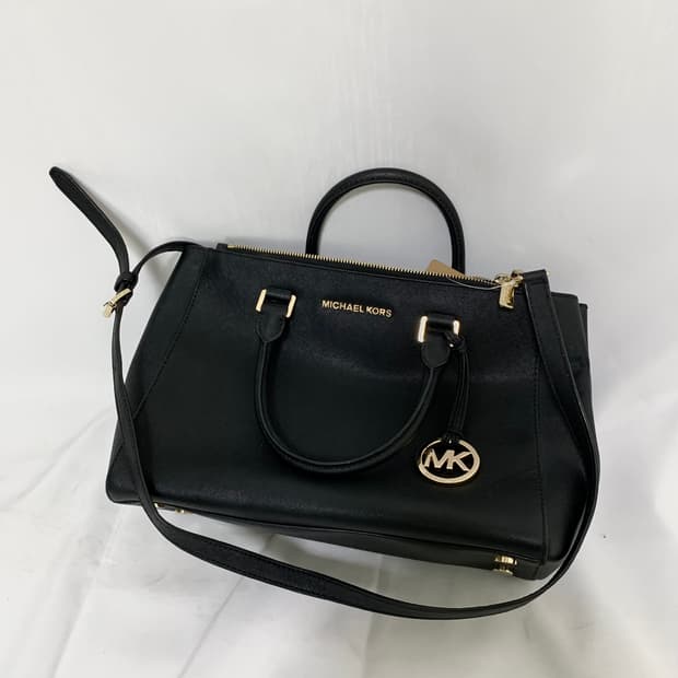 마이클코어스 블랙 레더 금장 숄더 스트랩 토트백 빈티지 가방