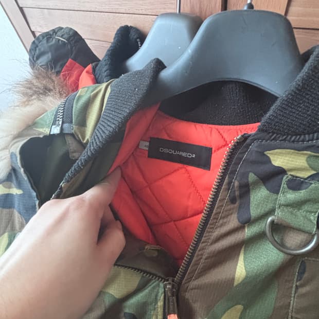 디스퀘어드 카모 라쿤퍼패딩 리미티드 48