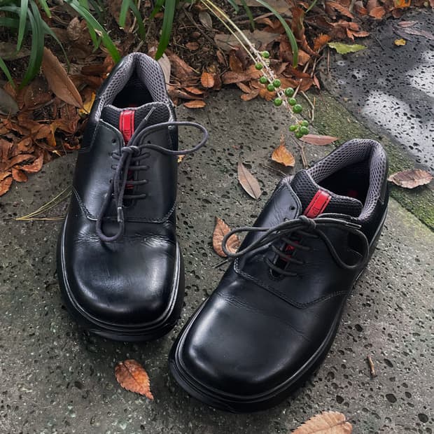 1999’s Prada Sport Archiv shoes