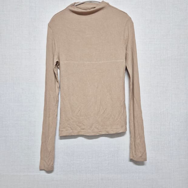 베이지 긴팔 골지 티셔츠