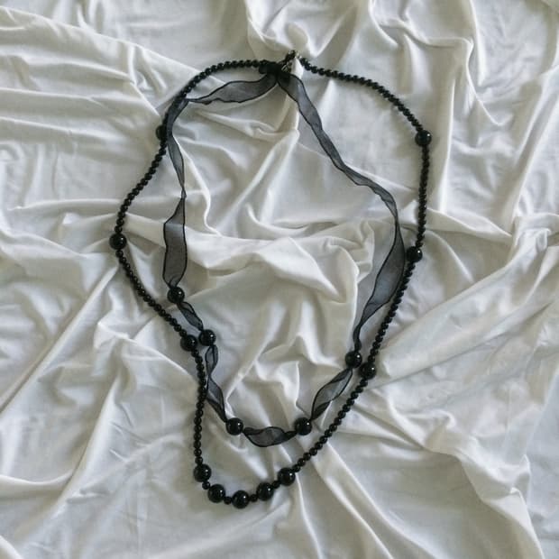 ✟ Black Ribbon Bead Necklace ✟