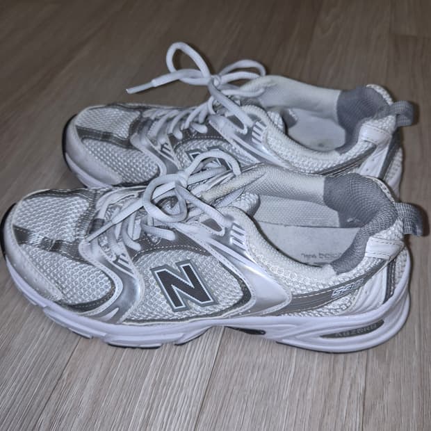 뉴발란스 530 흰/은 운동화