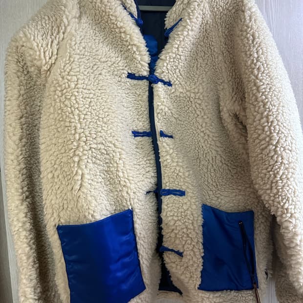 [3]캐피탈 마카나이 보아 후리스 자켓