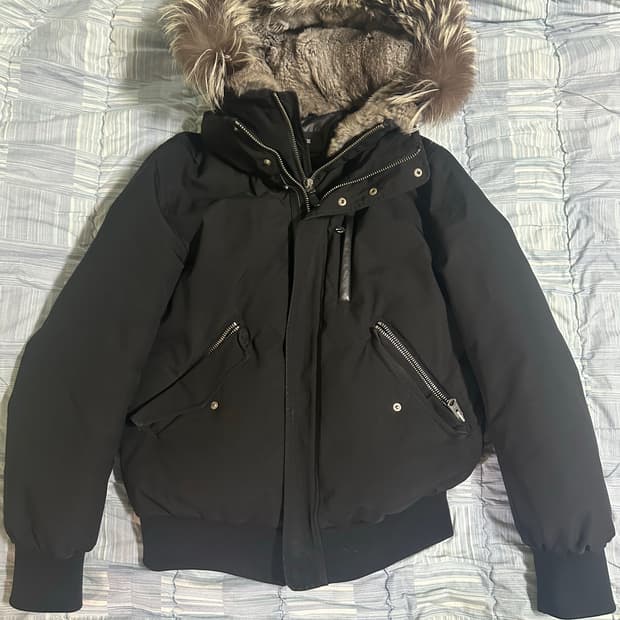 맥케이지딕슨 패딩 실버퍼 무하자급 판매