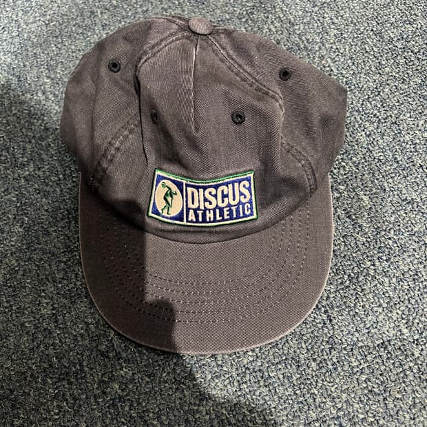 디스커스 볼 캡