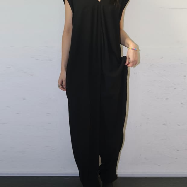 릭 오웬스 15SS "FAUN" 브이넥 점프슈트 블랙